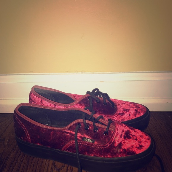 vans platform burgundy